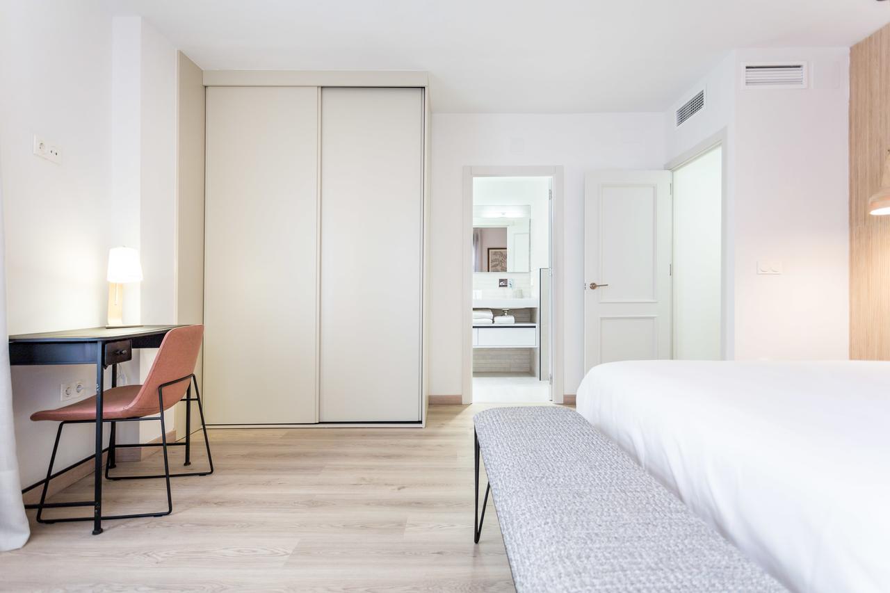 Two-Bedroom Apartment,552199908:JPEG